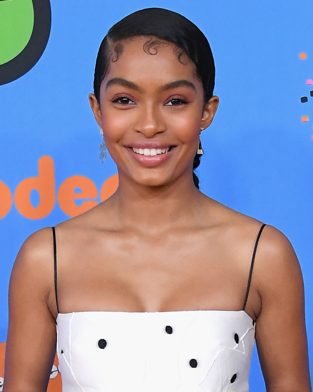 Yara Shahidi's Hairstylist Reveals 3 Tips for Perfecting Baby Hair | E